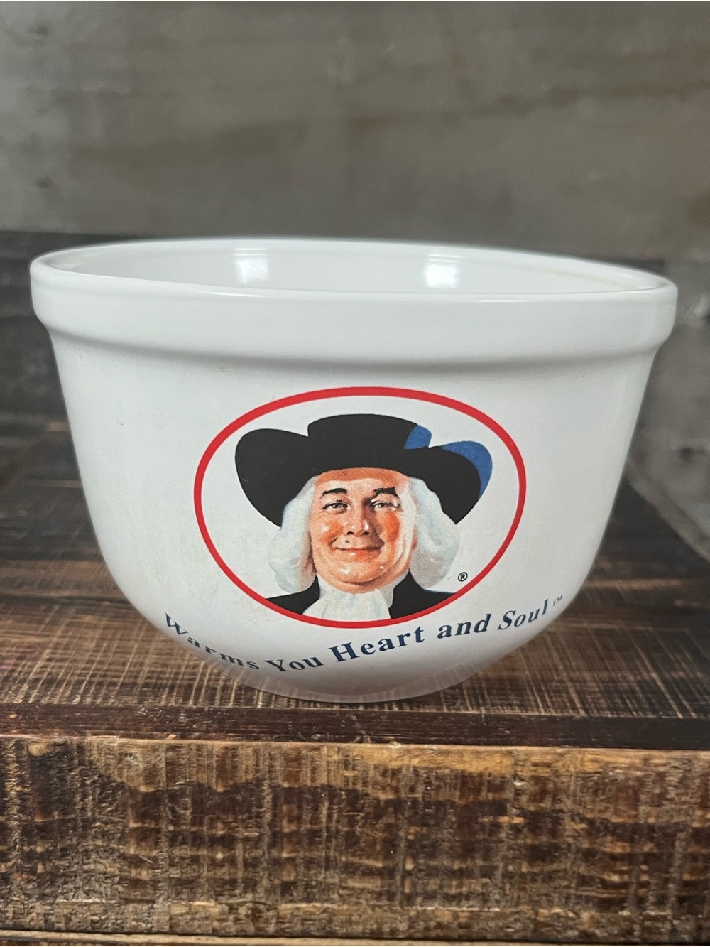 Vintage Quaker Oats Cereal Oatmeal White Bowl "Warms Your Heart and Soul" 1999